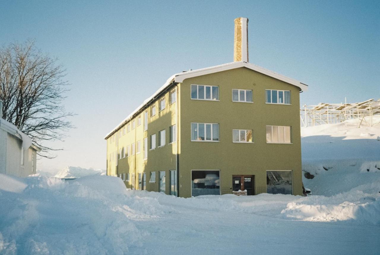 Trevarefabrikken Хеннингсвер Экстерьер фото